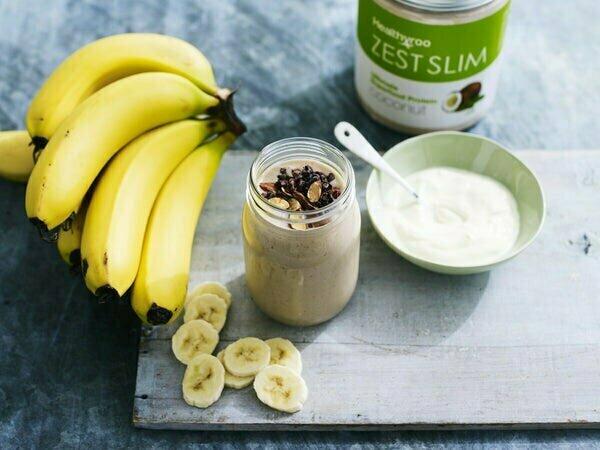 banana smoothie by healthyroo
